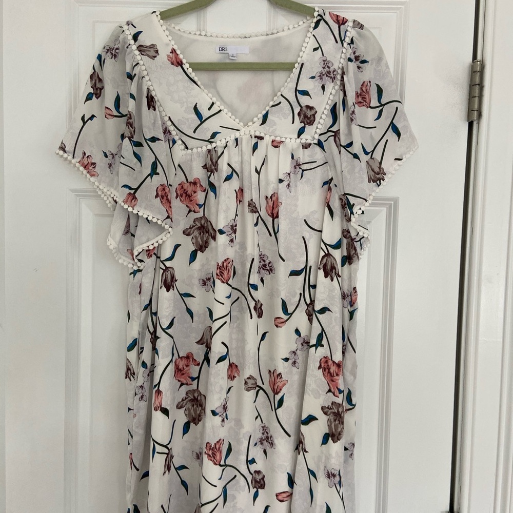 DR2 Floral Flowy Dress
